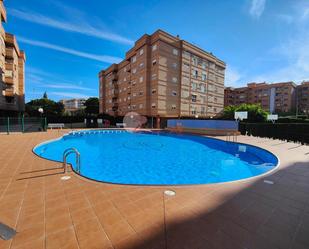 Piscina de Pis de lloguer en Castellón de la Plana / Castelló de la Plana amb Aire condicionat, Calefacció i Terrassa