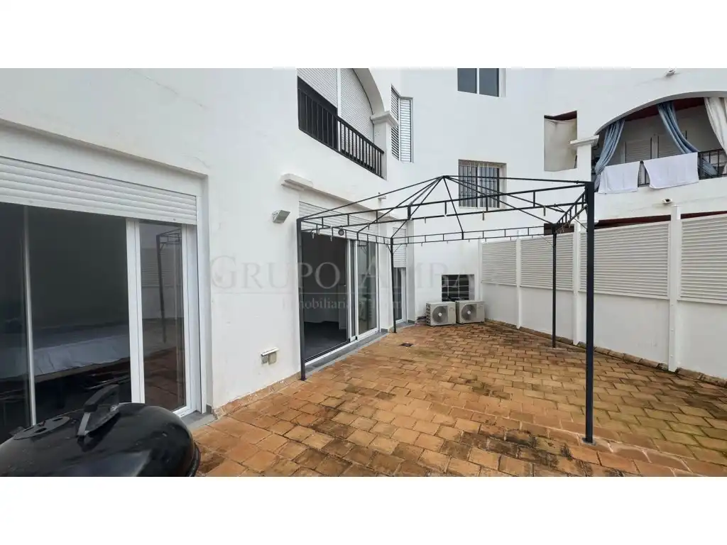 Vista exterior de Piso en venta en Santa Eulària des Riu
