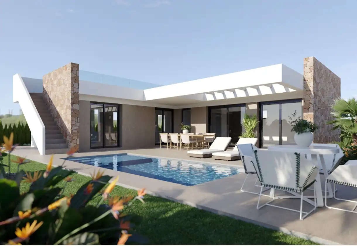 Casa con piscina en venta en Calle B2a