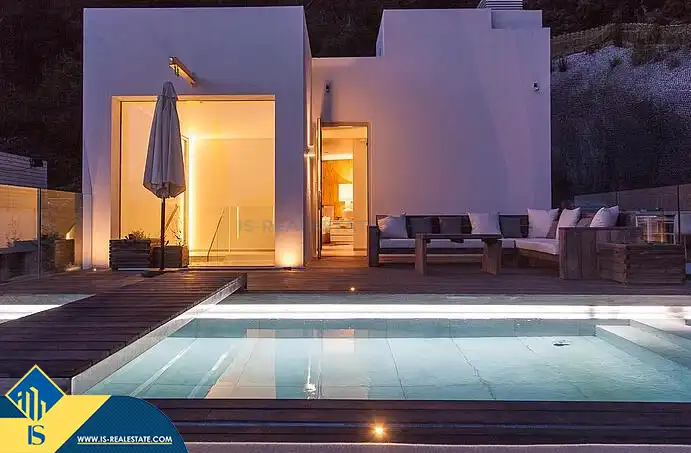 Villa con piscina in vendita a Santa Eulària