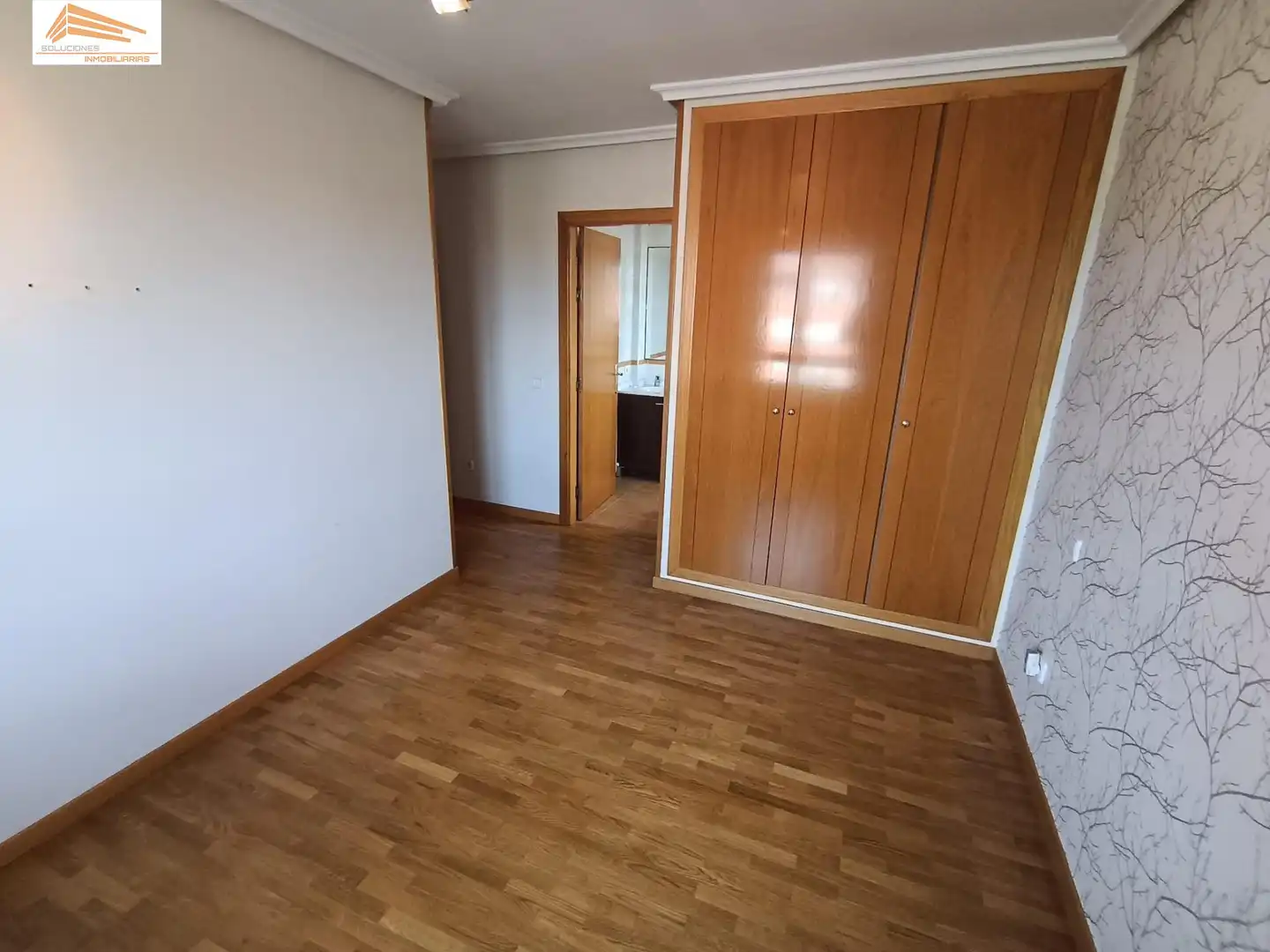 Schlafzimmer von Wohnung zum Verkauf in Valladolid mit Heizung, Privatgarten und Abstellraum
