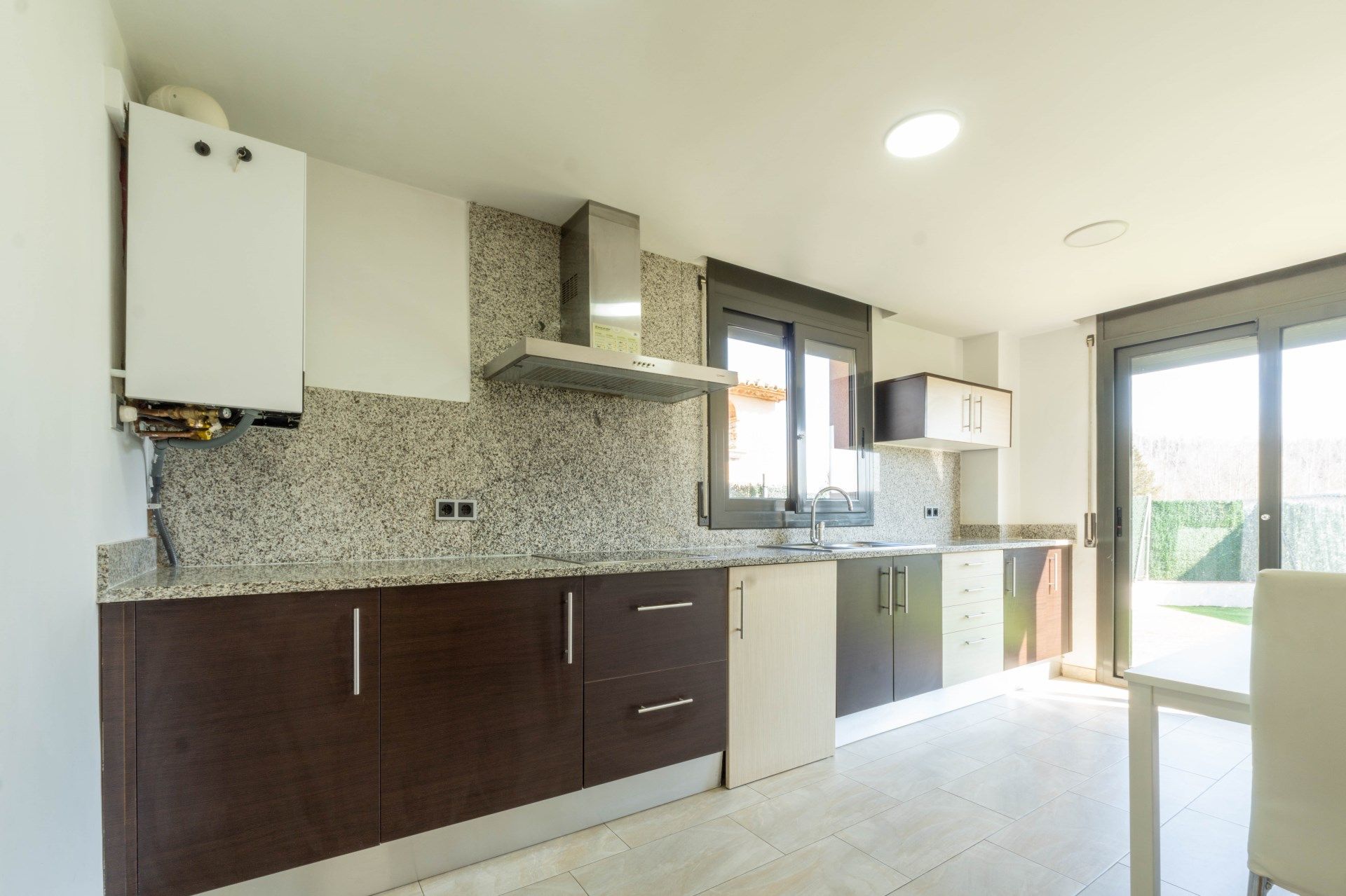 Kitchen of Single-family semi-detached for sale in Sant Julià del Llor i Bonmatí  with Heating