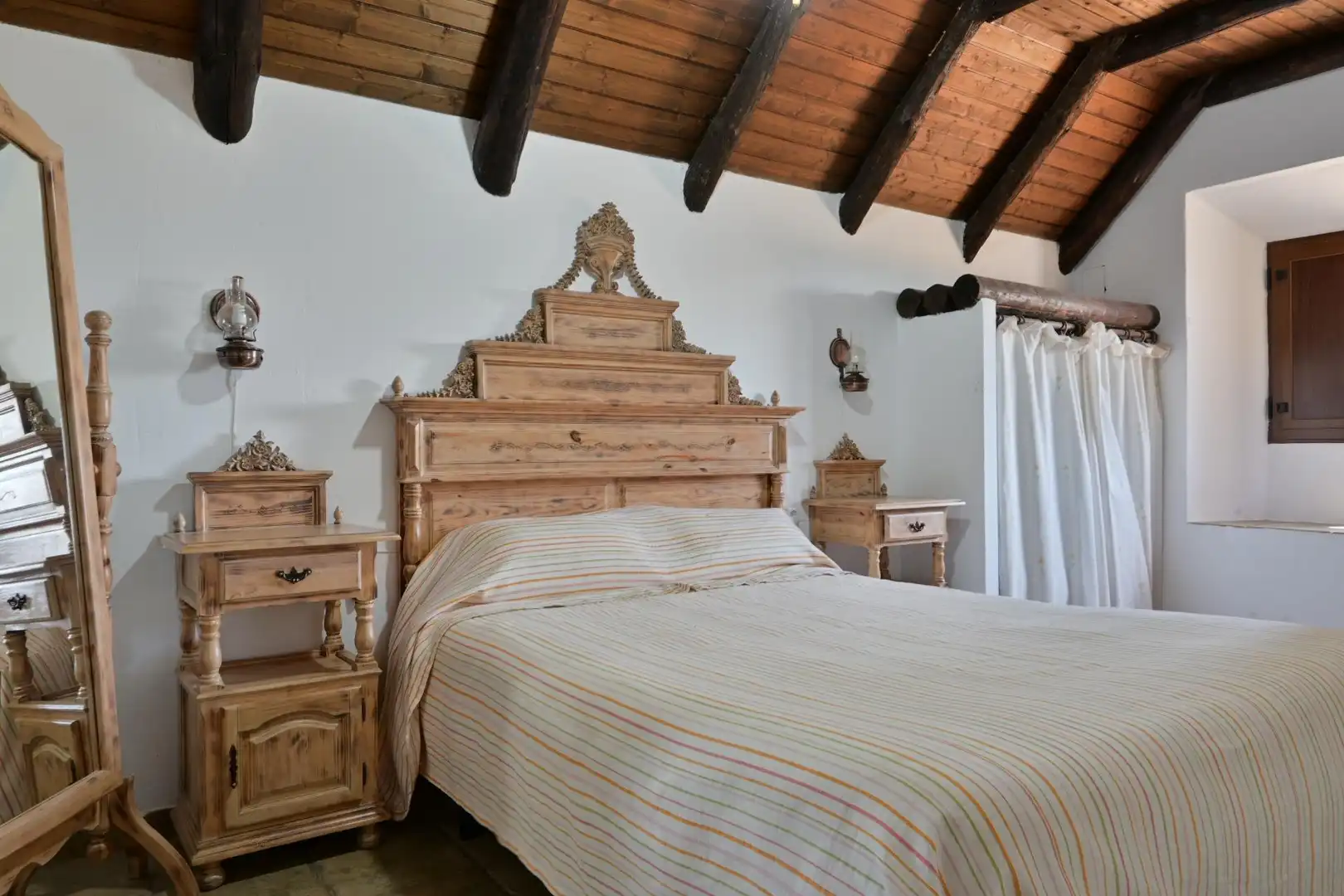 Habitación de Casa o chalet en venta en Bodonal de la Sierra con Aire acondicionado, Piscina y Amueblado