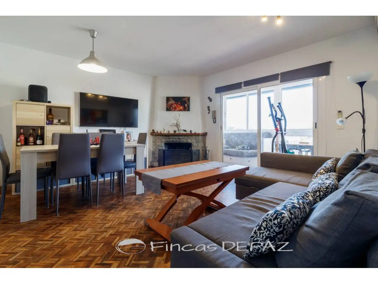 Sala de estar de Apartamento en venta en Gavà con Aire acondicionado, Calefacción y Parquet