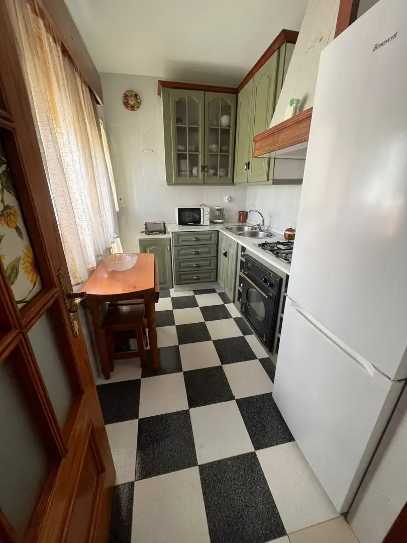 Kitchen of Flat for rent in La Línea de la Concepción  with Furnished