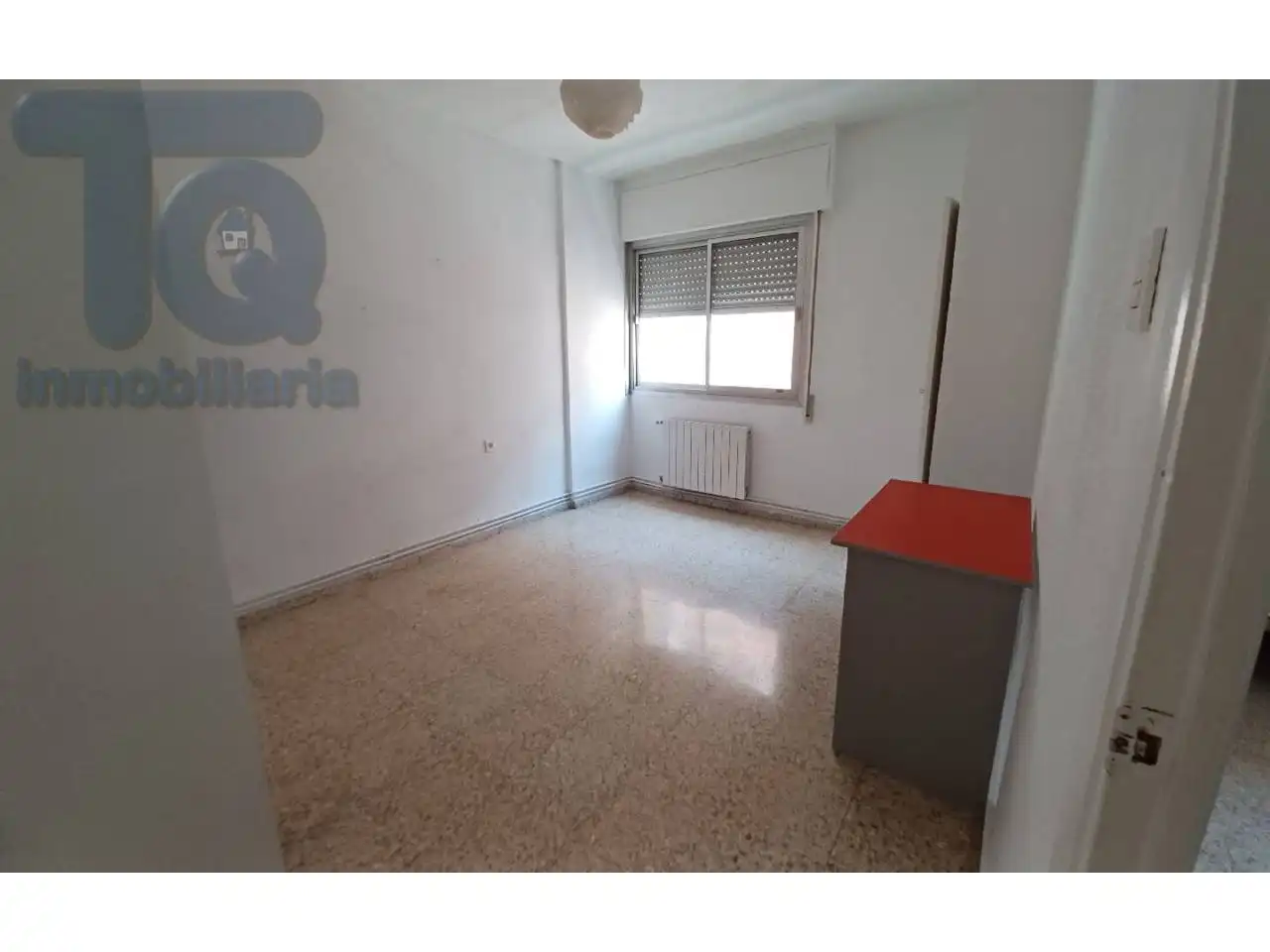 Bedroom of Flat for sale in Granada  with Air Conditioner, Heating and Balcony