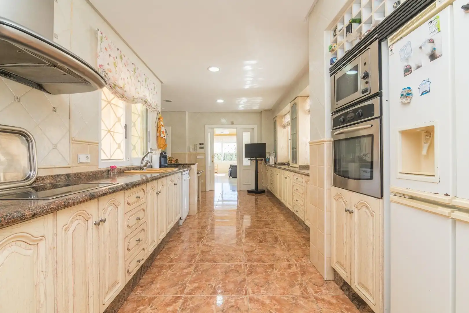 Cocina de Casa o chalet en venta en Elche / Elx con Aire acondicionado, Jardín privado y Terraza
