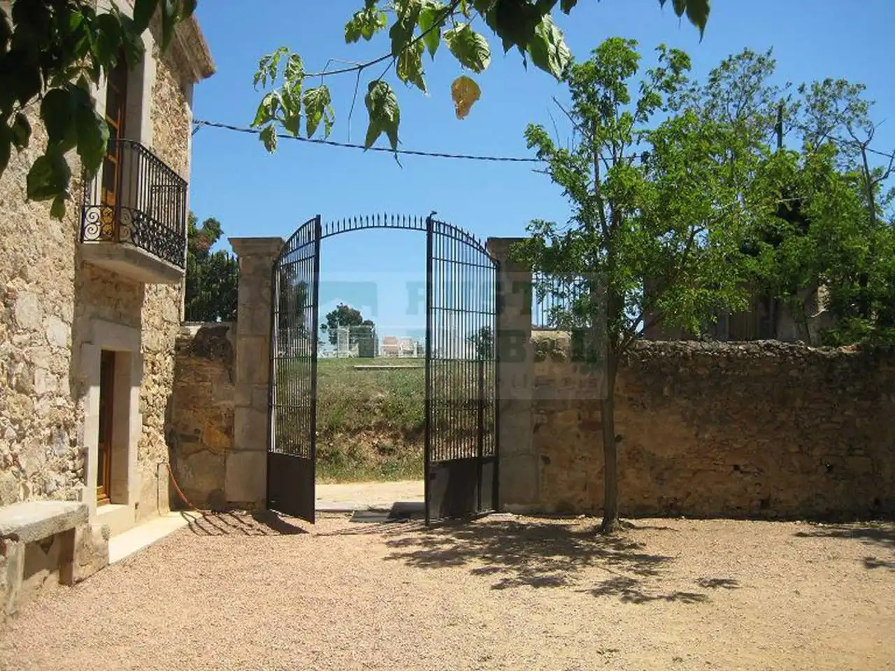 Finca rústica de lloguer en Llagostera amb Calefacció, Jardí privat i Moblat