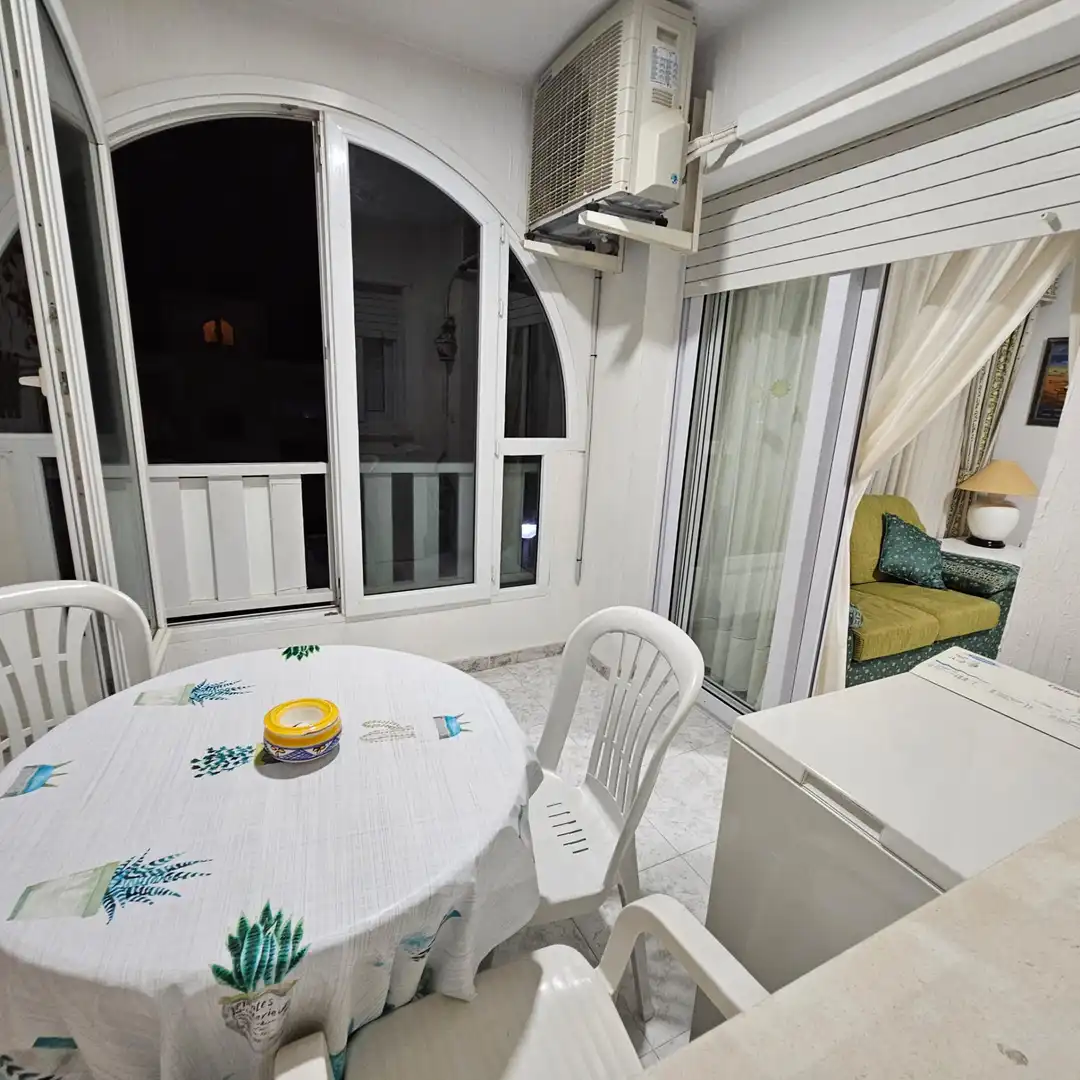 Terrassa de Apartament de lloguer en La Manga del Mar Menor amb Aire condicionat, Moblat i Balcó
