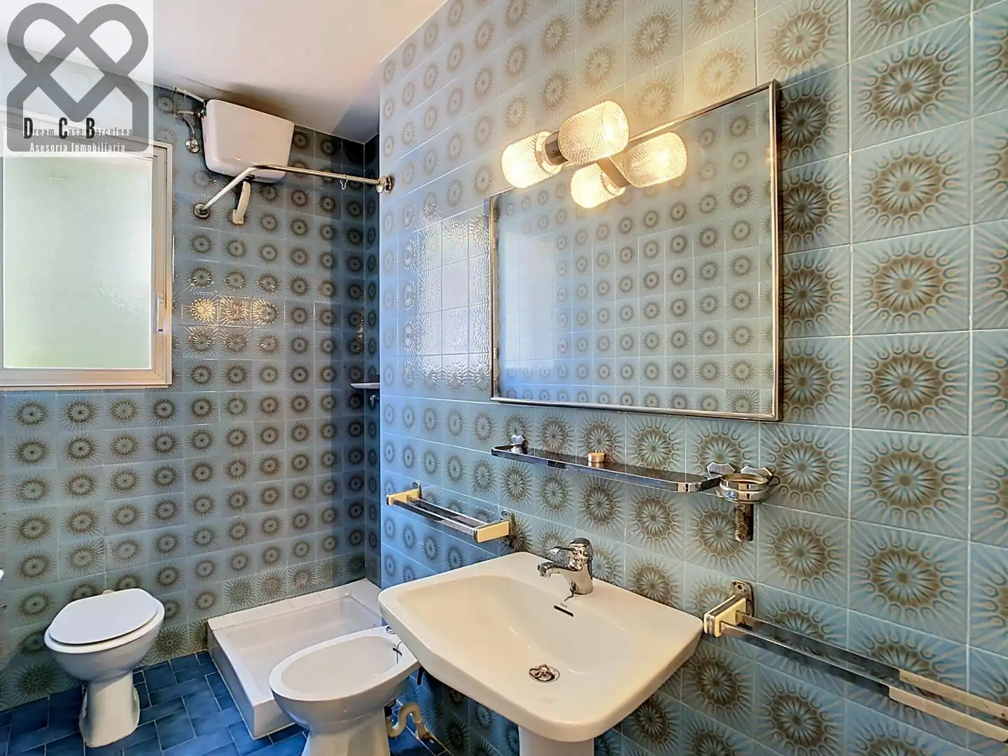 Baño de Casa o chalet en venta en Corbera de Llobregat con Calefacción, Jardín privado y Terraza