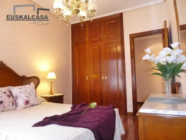 Habitación de Piso en venta en Bilbao  con Terraza