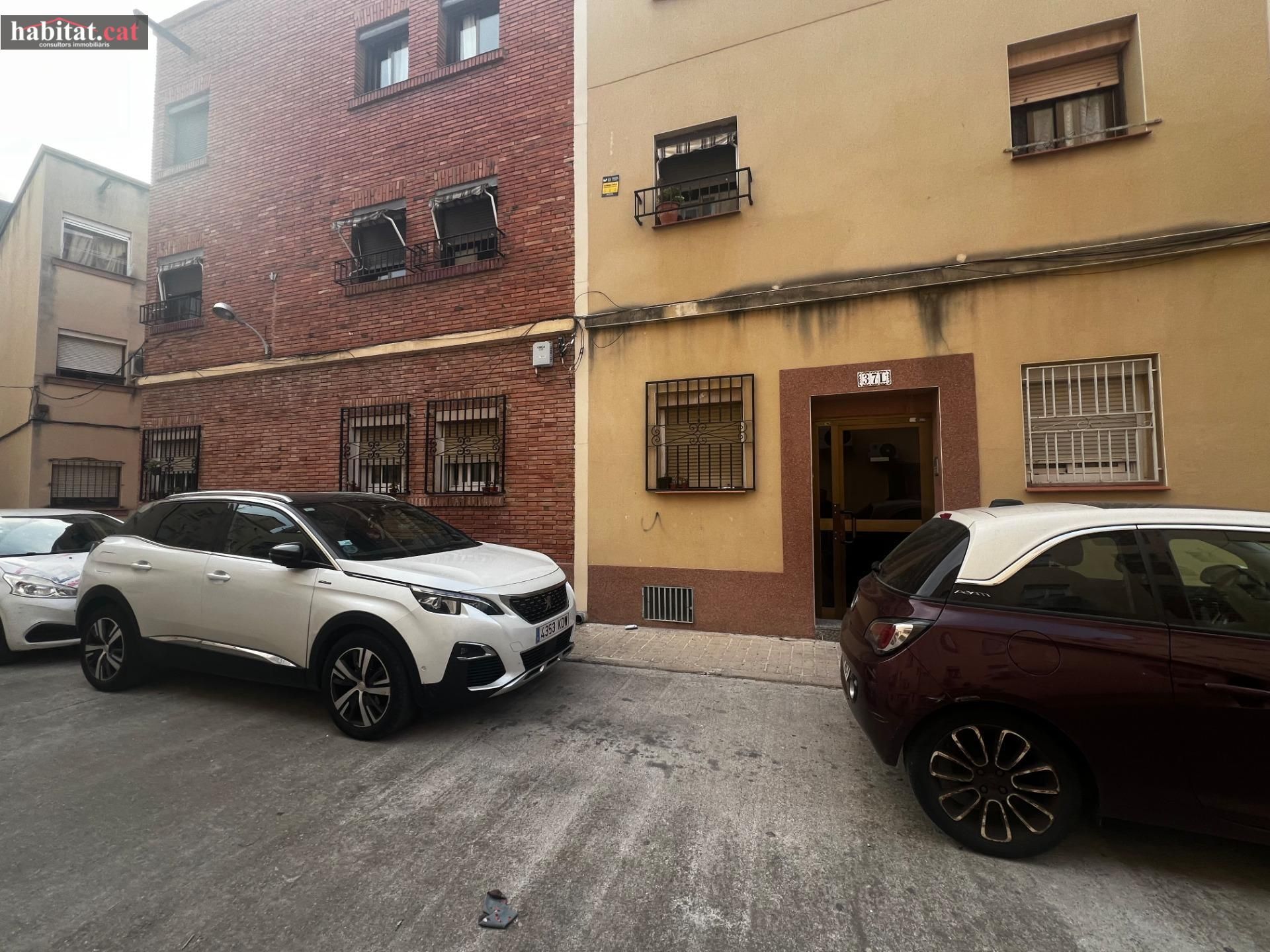 Parking de Piso en venta en Vilanova i la Geltrú con Parquet