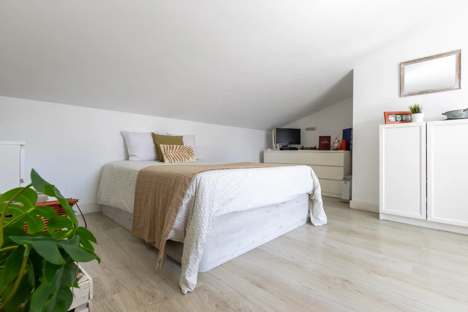 Terraced house with pool for sale in Carrer Charlie Rivel, imagen 32