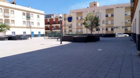 Foto 5 de Garaje en venta en Calle Imaginero Castillo Lastrucci, San Vicente, Sevilla Capital