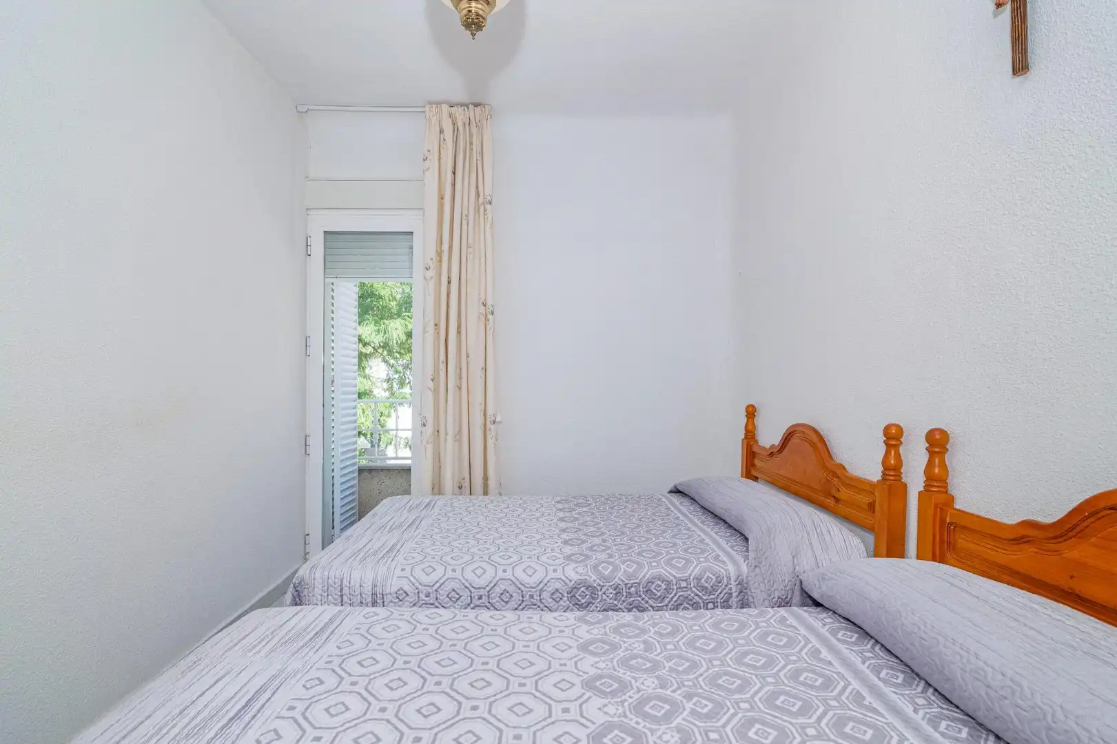 Bedroom of Houses for sale in Granada  with Terrace and Storage room