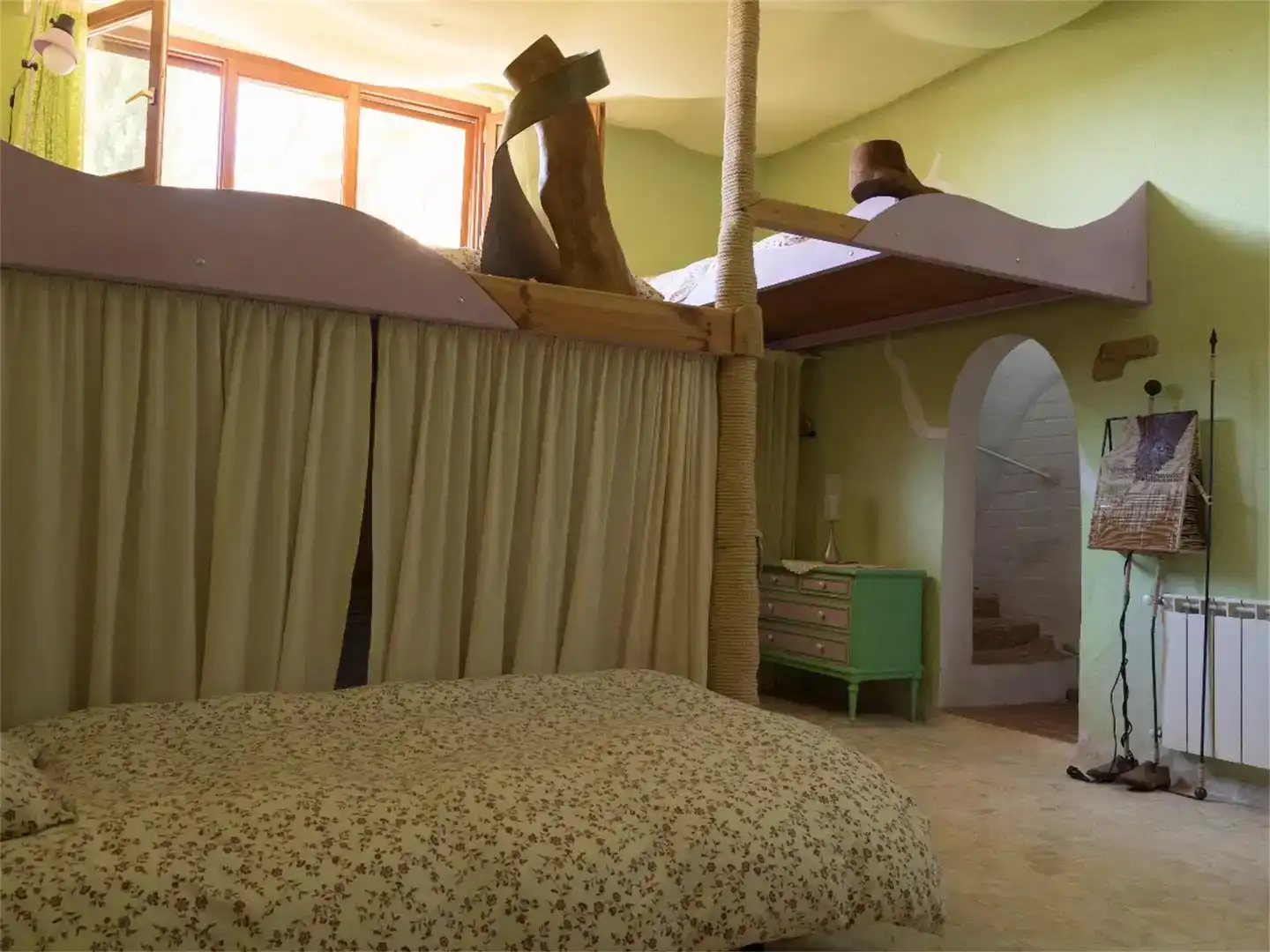 Schlafzimmer von Country house zur Miete in Sierra Engarcerán mit Privatgarten