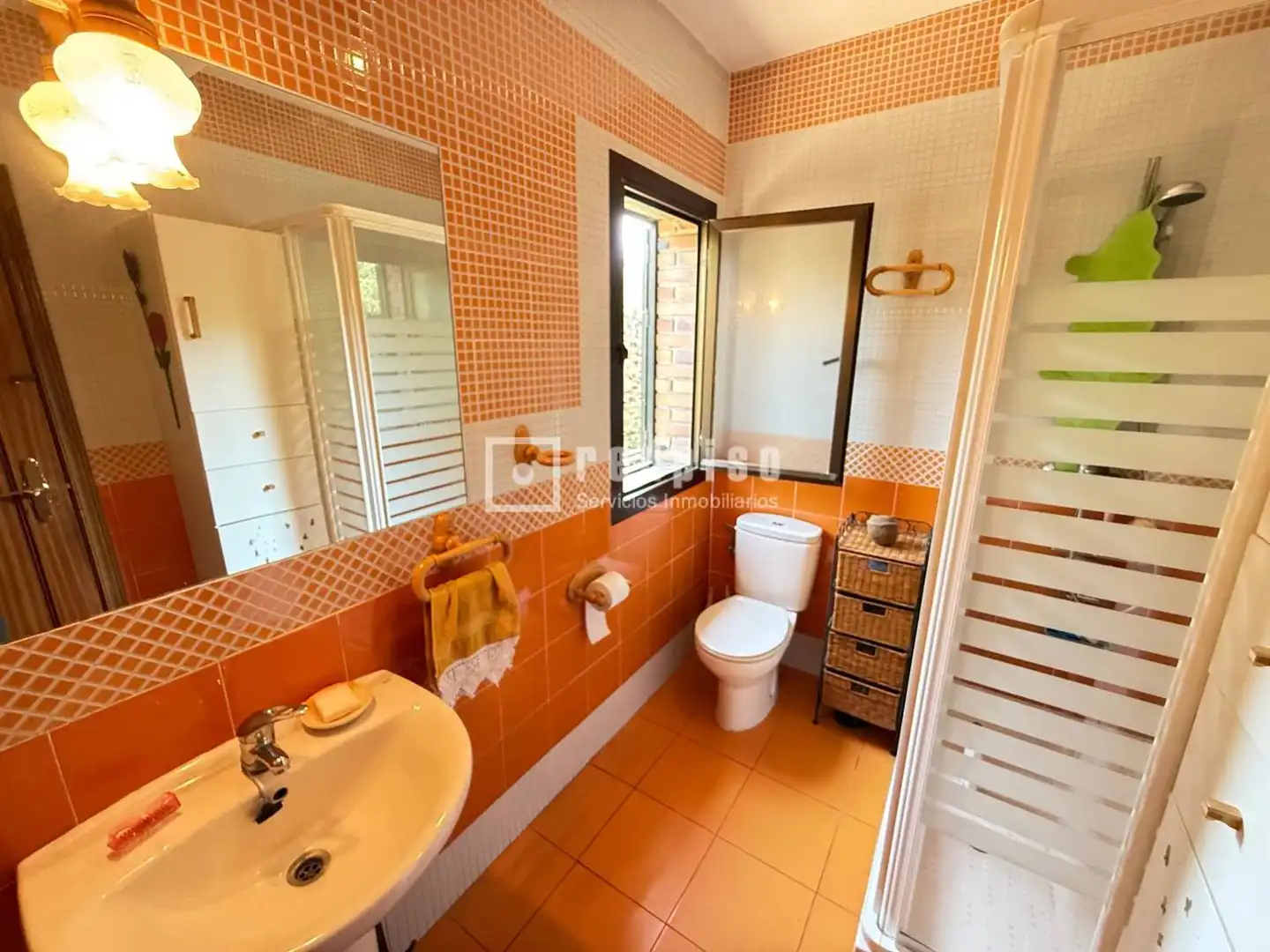 Bathroom of Houses for sale in Valdemorillo  with Heating, Private garden and Terrace