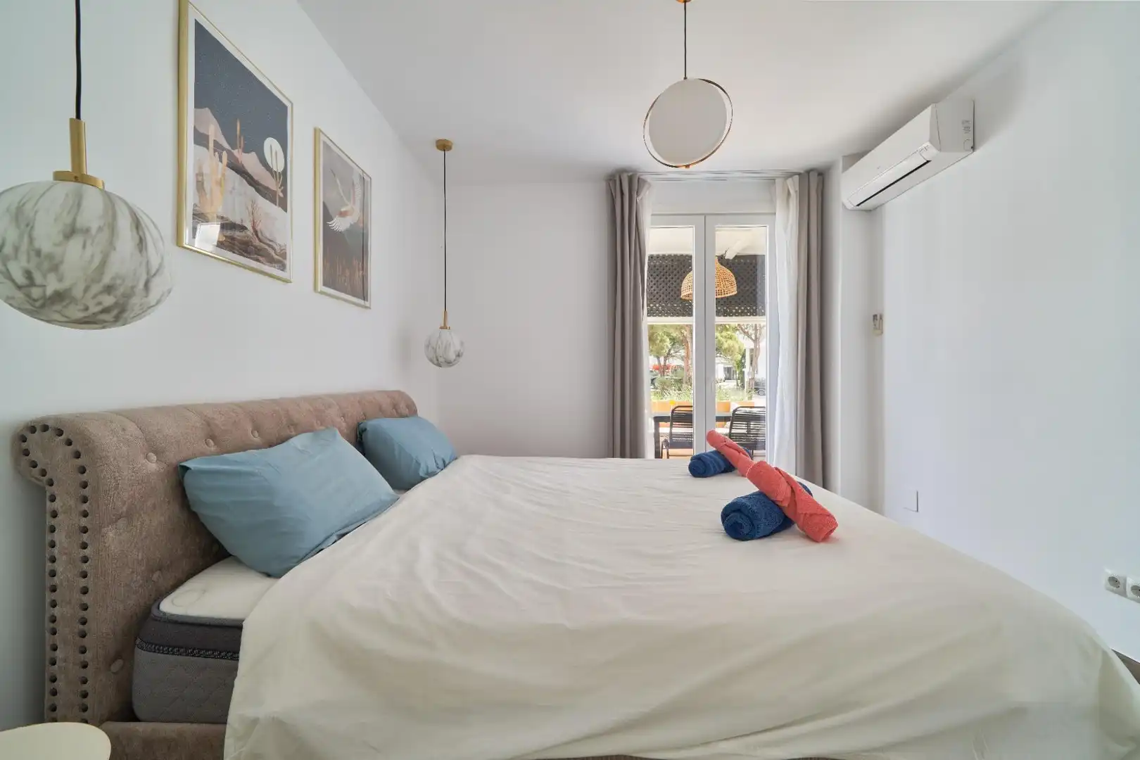 Habitación de Apartamento en venta en Marbella con Aire acondicionado, Jardín privado y Terraza