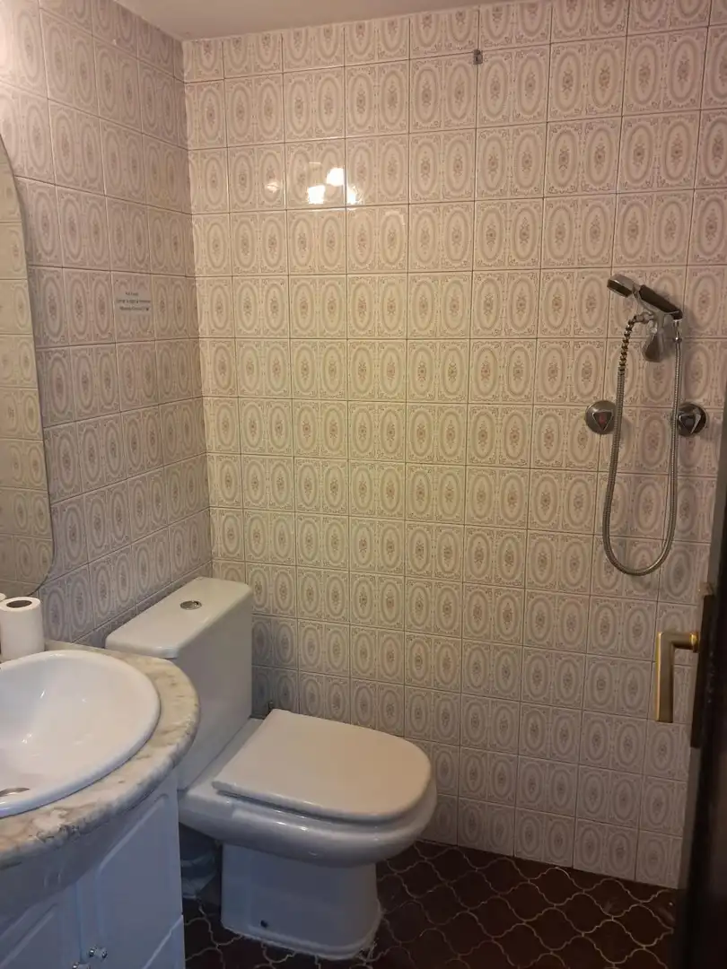 Local comercial de lloguer a Novia Salcedo, imagen 9