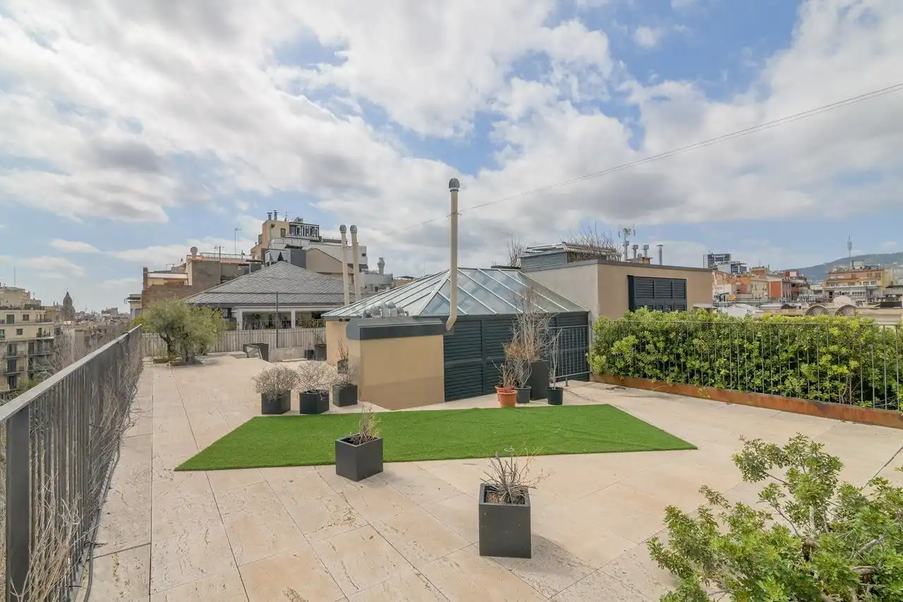 Terrasse von Dachboden zum Verkauf in Barcelona mit Klimaanlage, Heizung und Terrasse