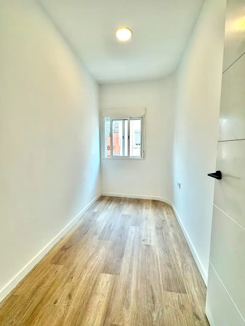 Wohnung zum Verkauf in Carrer de l'Escultor Canet, imagen 13