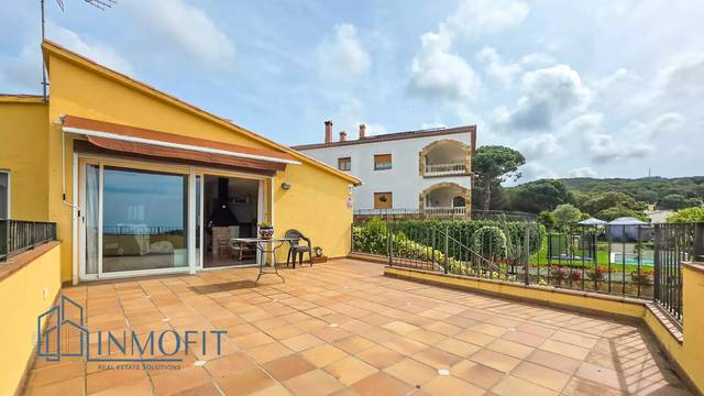 Casa-chalet en Venta en Mas Romeu