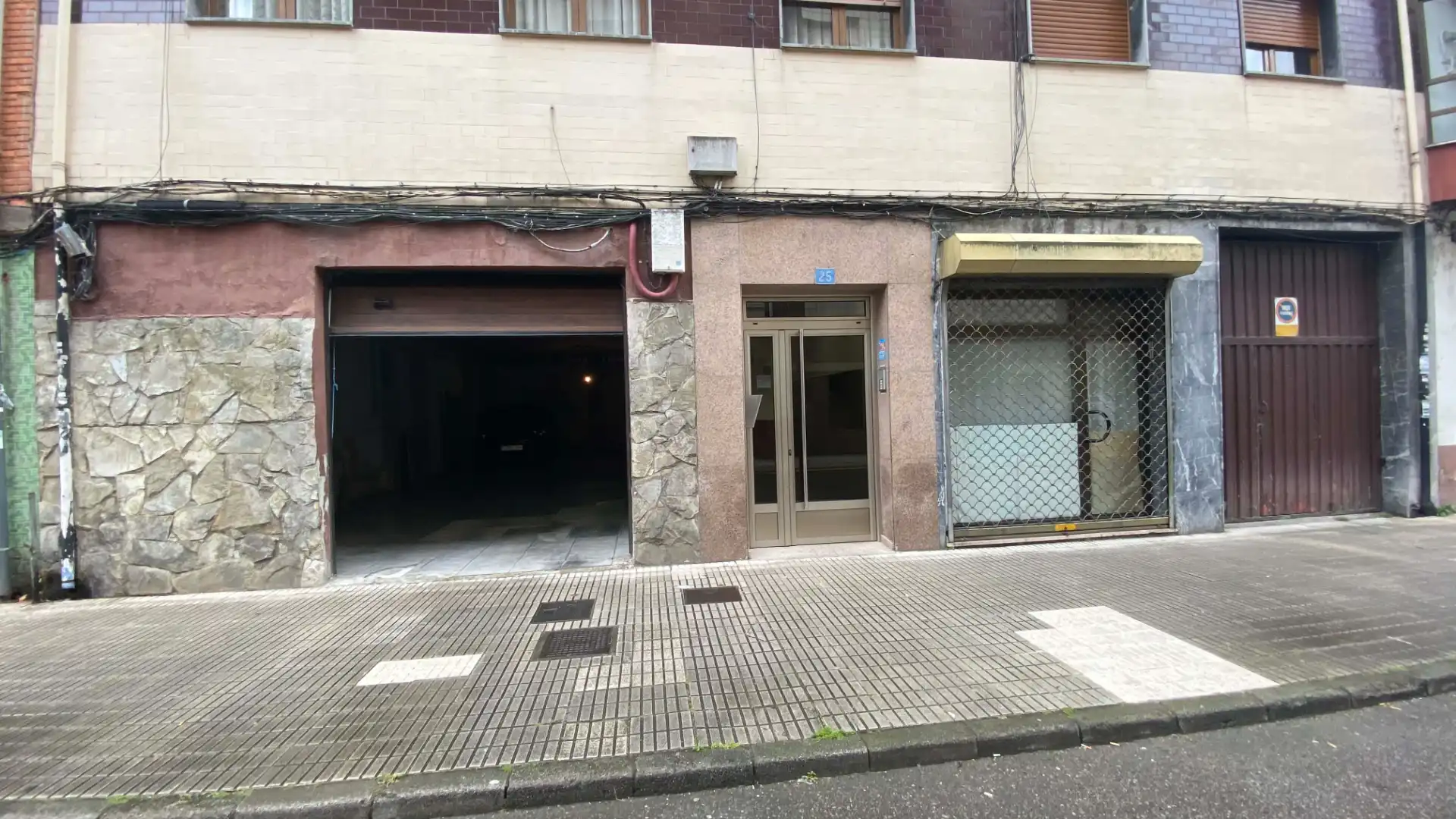 Außenansicht von Geschaftsraum zum Verkauf in San Martín del Rey Aurelio