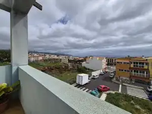 Vista exterior de Casa adosada en venda en Santa Cruz de Tenerife amb Aire condicionat, Terrassa i Traster