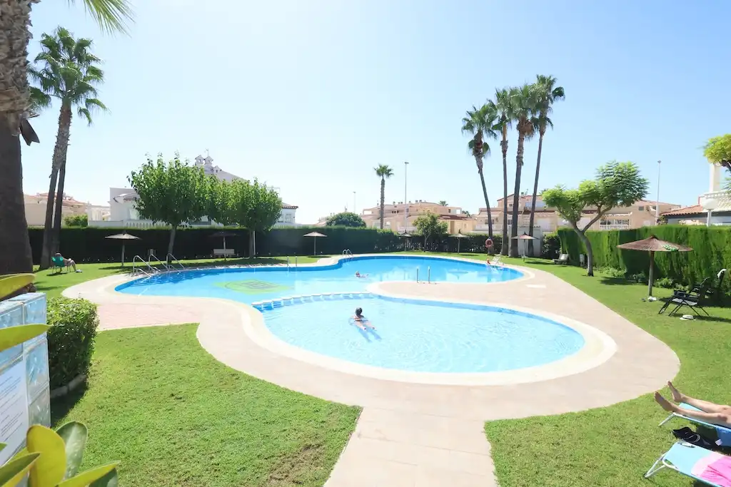 Apartamento con piscina en venta en N/A, imagen 23