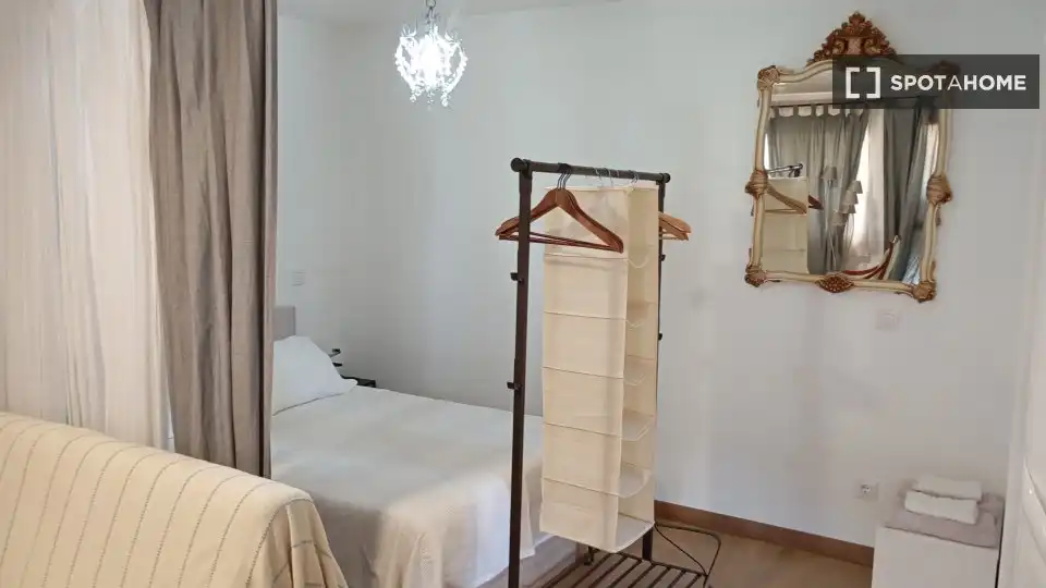 Habitación de Estudio para compartir en Colmenar Viejo con Aire acondicionado, Calefacción y Terraza