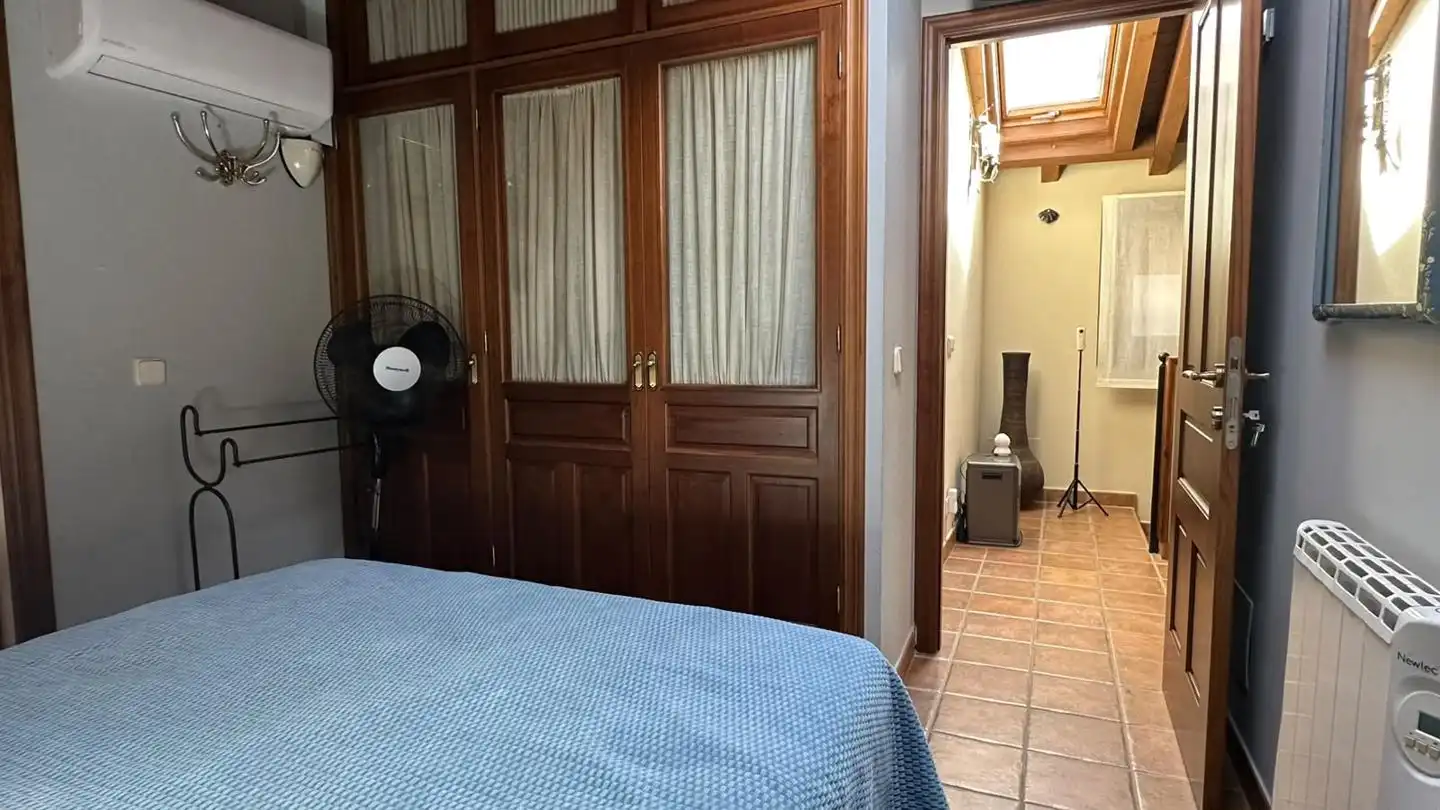 Dormitori de Casa o xalet en venda en Mombeltrán, Ávila