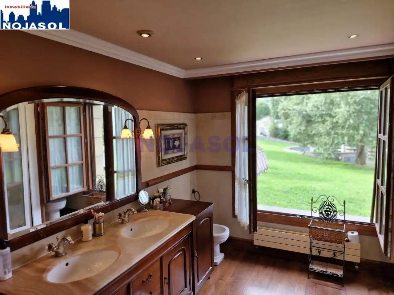 Baño de Casa o chalet en venta en Noja con Aire acondicionado, Calefacción y Jardín privado