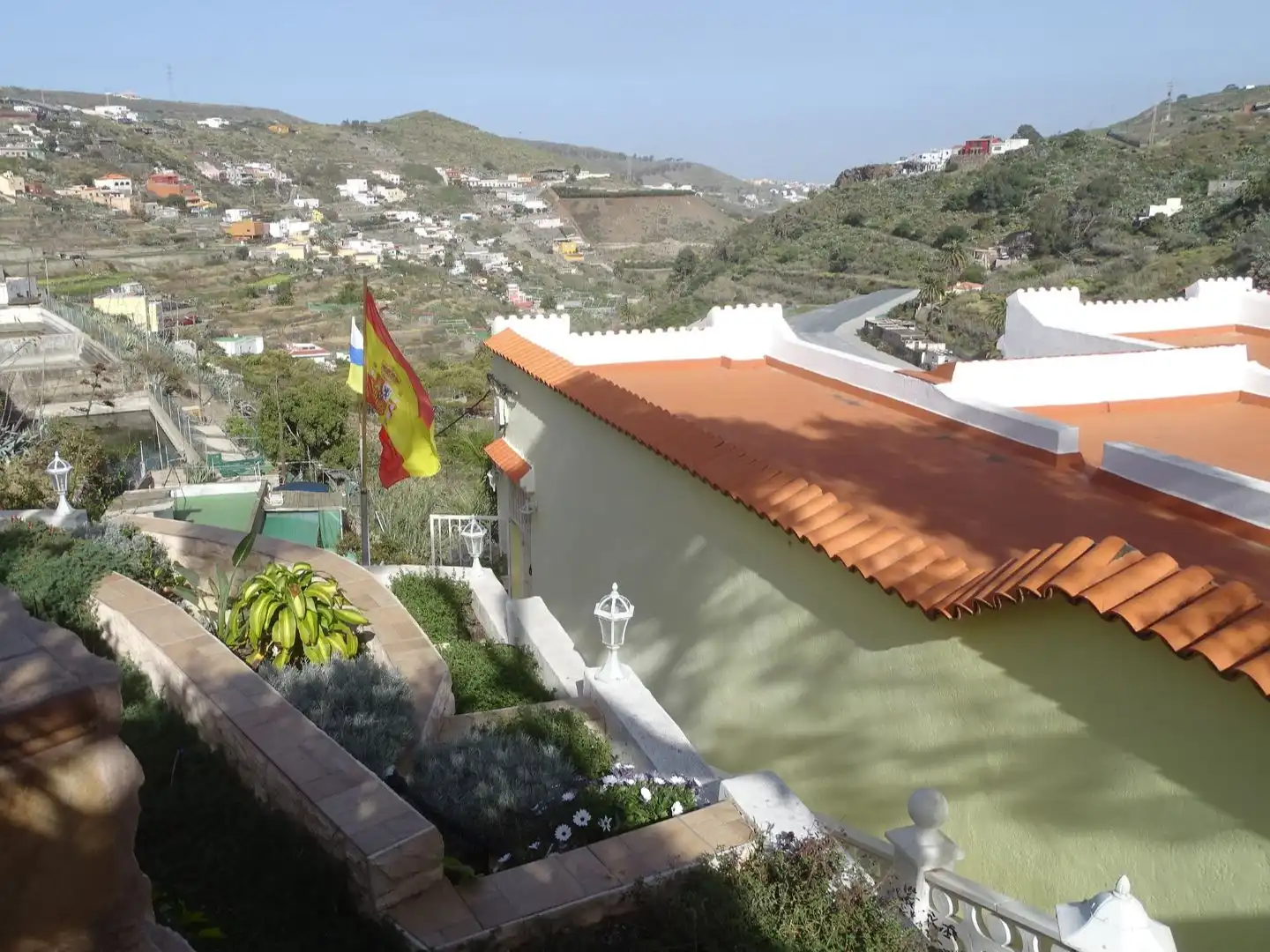 Vista exterior de Casa o xalet en venda en Telde amb Terrassa