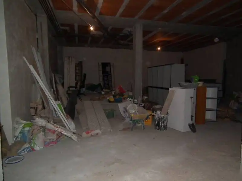 Local en venta en El Molar (Madrid)