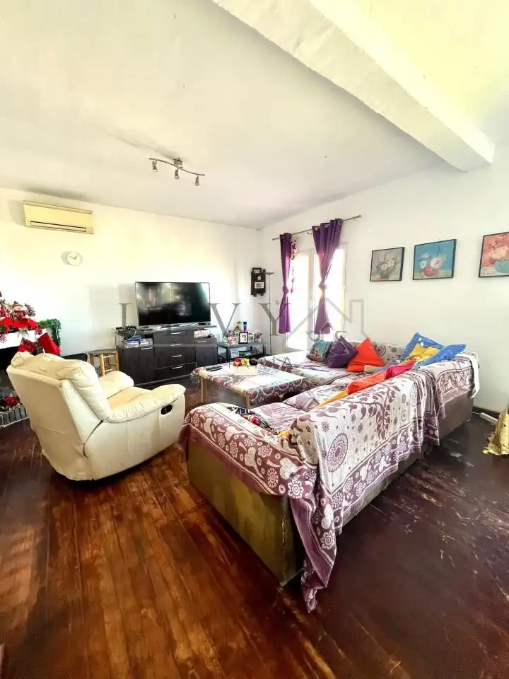 Sala d'estar de Casa o xalet en venda en Torremolinos amb Calefacció, Jardí privat i Terrassa