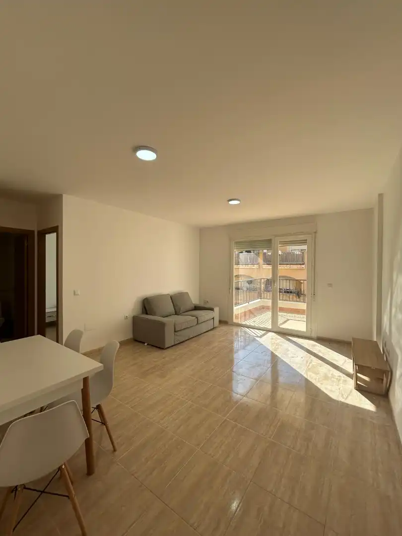 Sala de estar de Piso de alquiler en Vícar con Terraza y Amueblado
