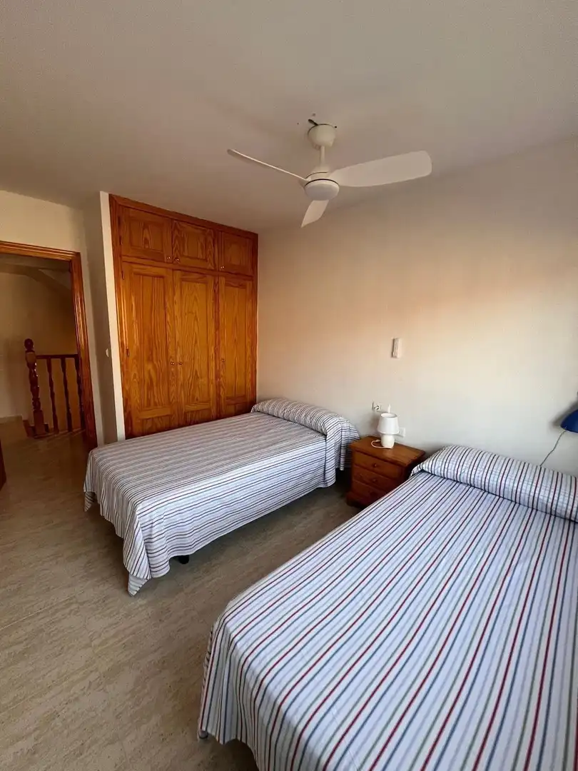 Schlafzimmer von Country house zum Verkauf in Orihuela mit Klimaanlage und Privatgarten