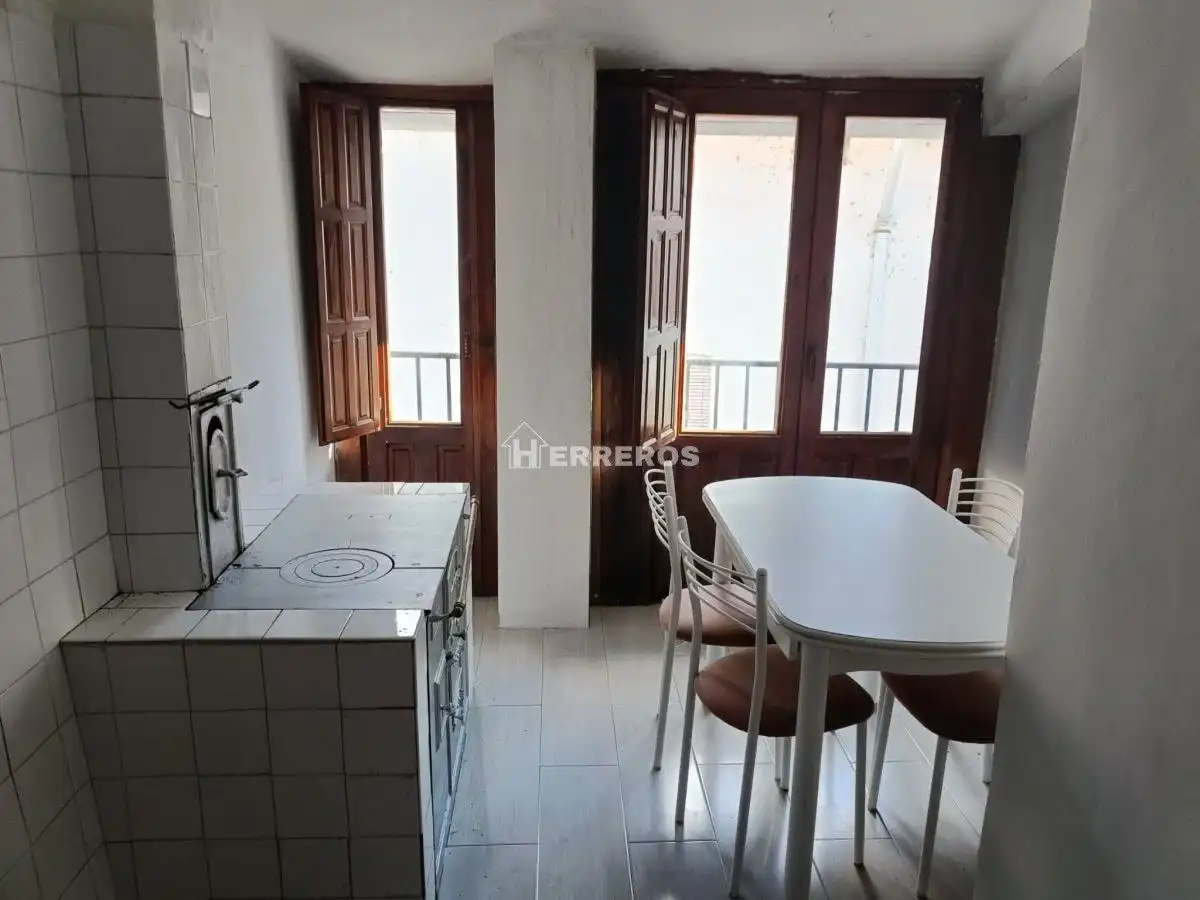 Vista exterior de Casa o chalet en venta en Villanueva de Cameros con Calefacción, Trastero y Balcón