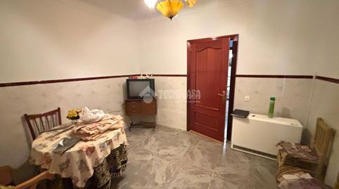 Foto 2 de Casa adosada en venta en Valenzuela de Calatrava, Ciudad Real