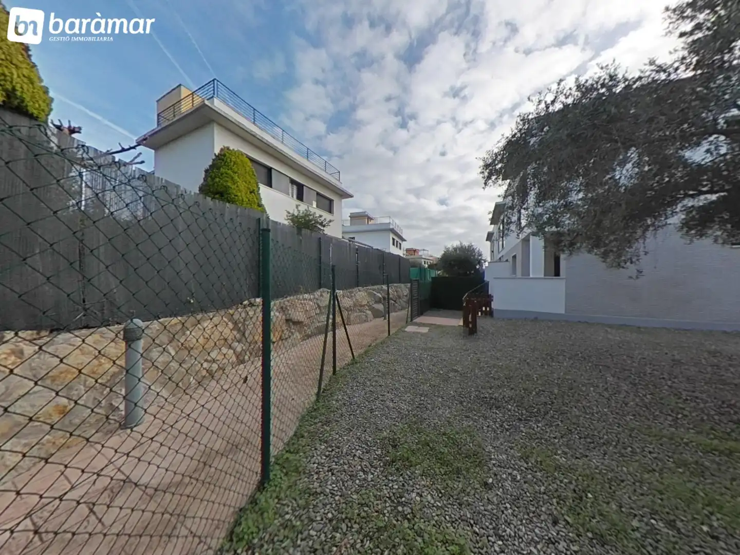 Vista exterior de Casa adosada en venta en Roda de Berà con Aire acondicionado, Calefacción y Jardín privado