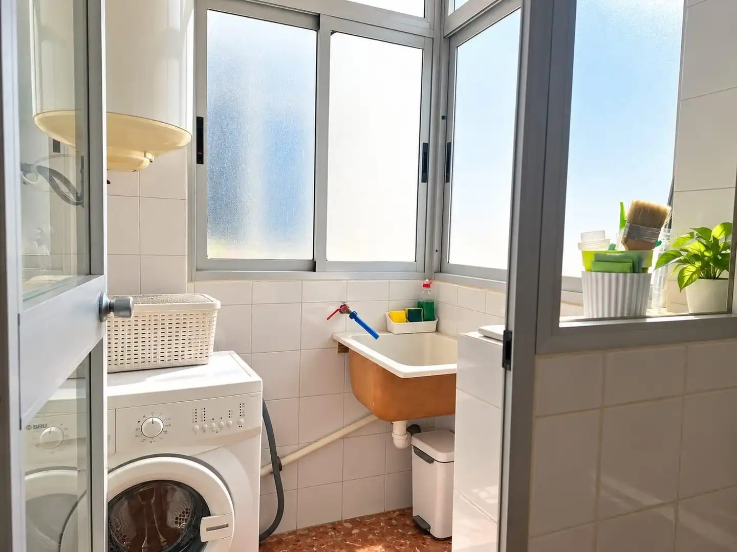 Bathroom of Flat for sale in Germaníes - Juzgados