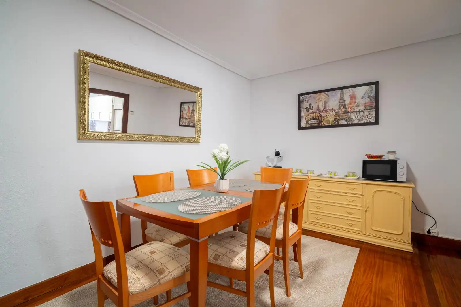 Esszimmer von Wohnung zur Miete in Santander mit Heizung, Möbliert und Ofen