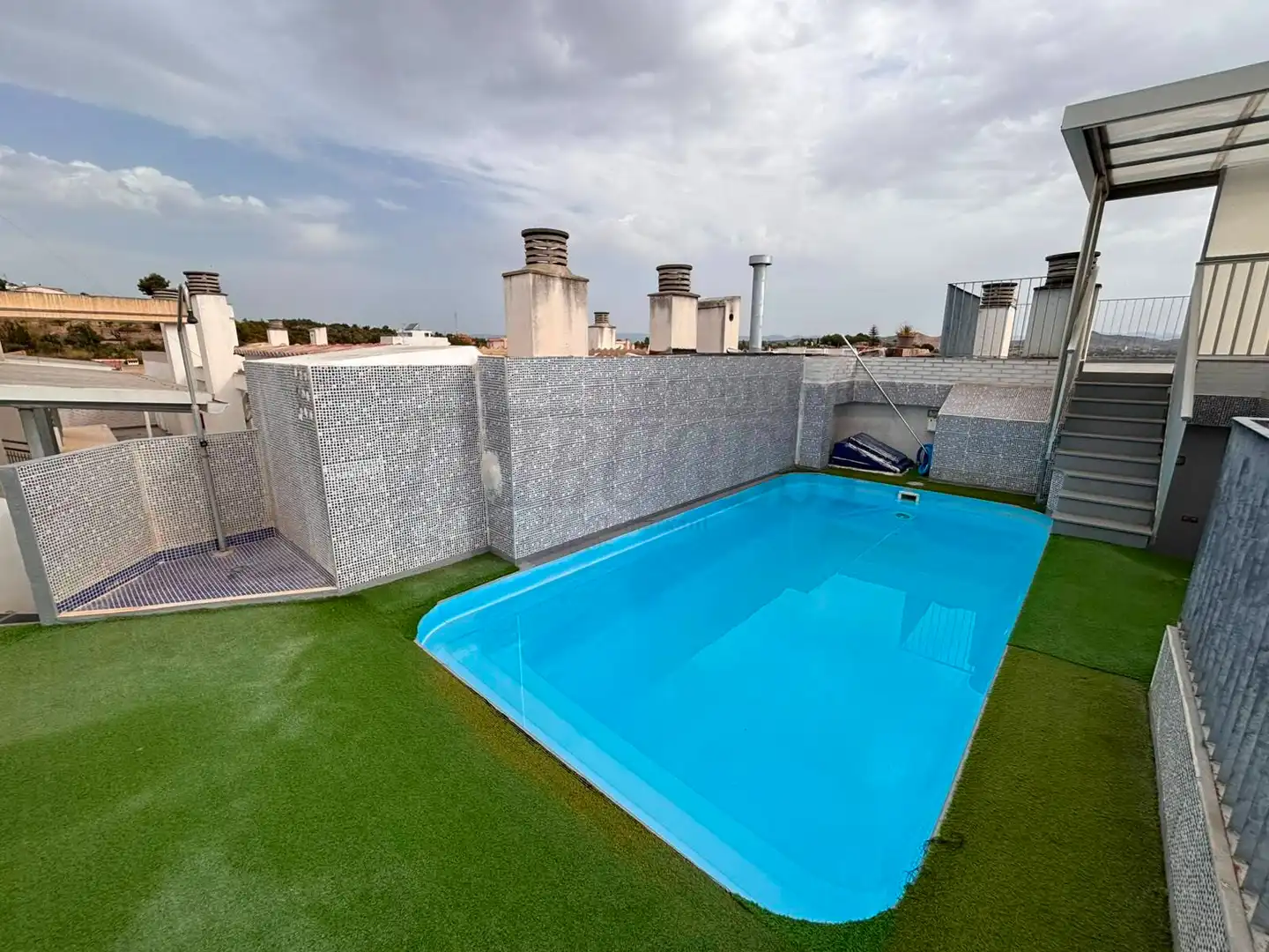 Piscina de Dúplex en venta en Vilamarxant con Aire acondicionado, Terraza y Horno
