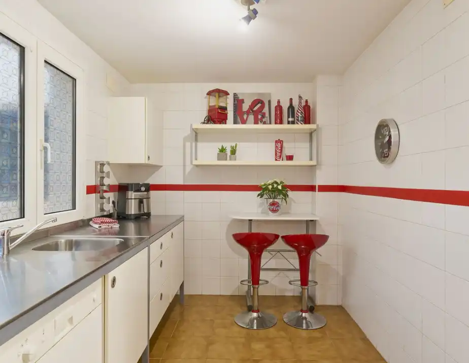 Flat with pool for sale in Torrequebrada, imagen 9