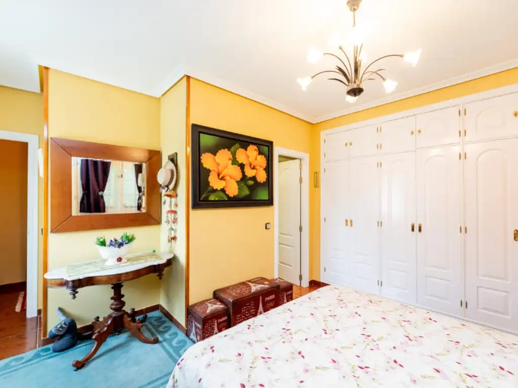Habitación de Casa o chalet en venta en Espinoso del Rey con Terraza, Piscina y Amueblado