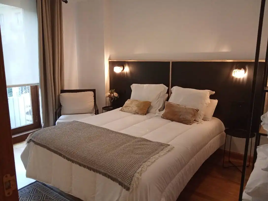 Habitación de Piso en venta en Torrelavega  con Calefacción, Parquet y Amueblado