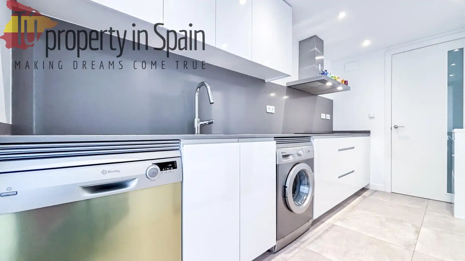 Cocina de Piso para compartir en Alicante / Alacant con Terraza, Amueblado y Piscina comunitaria