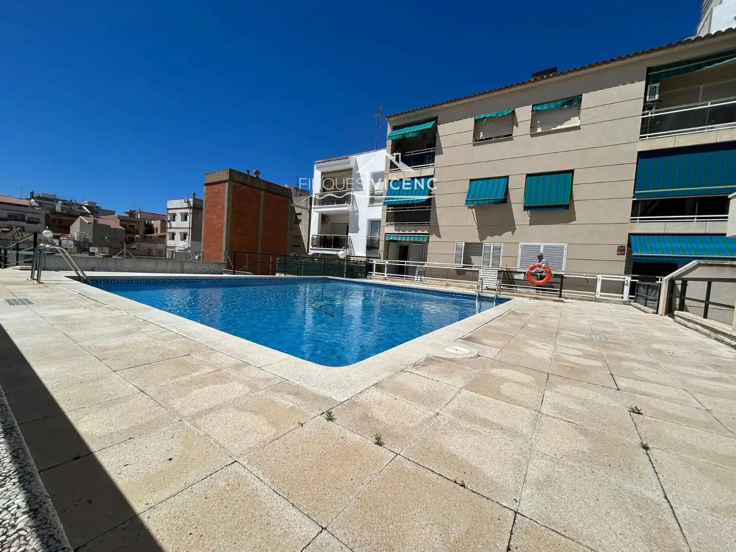 Piscina de Pis en venda en Calafell amb Terrassa, Piscina i Piscina comunitària