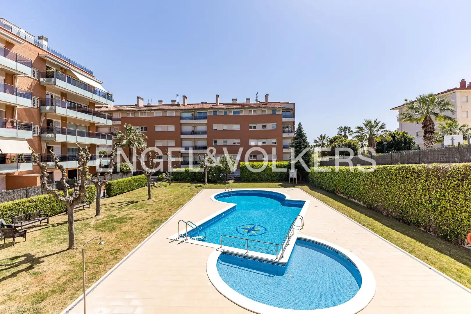 Piscina de Pis de lloguer en Sitges amb Aire condicionat, Calefacció i Piscina