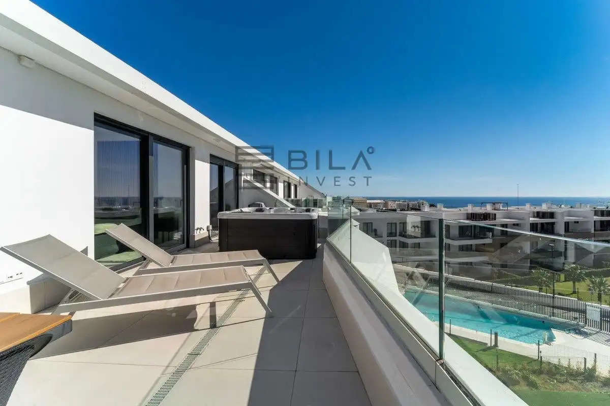 Penthouse with pool for sale in Fuengirola, imagen 8